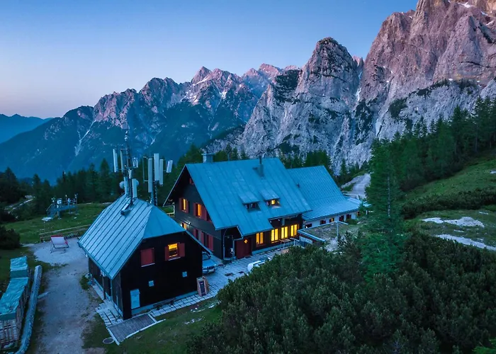 Postarski Dom On Vrsic Kranjska Gora